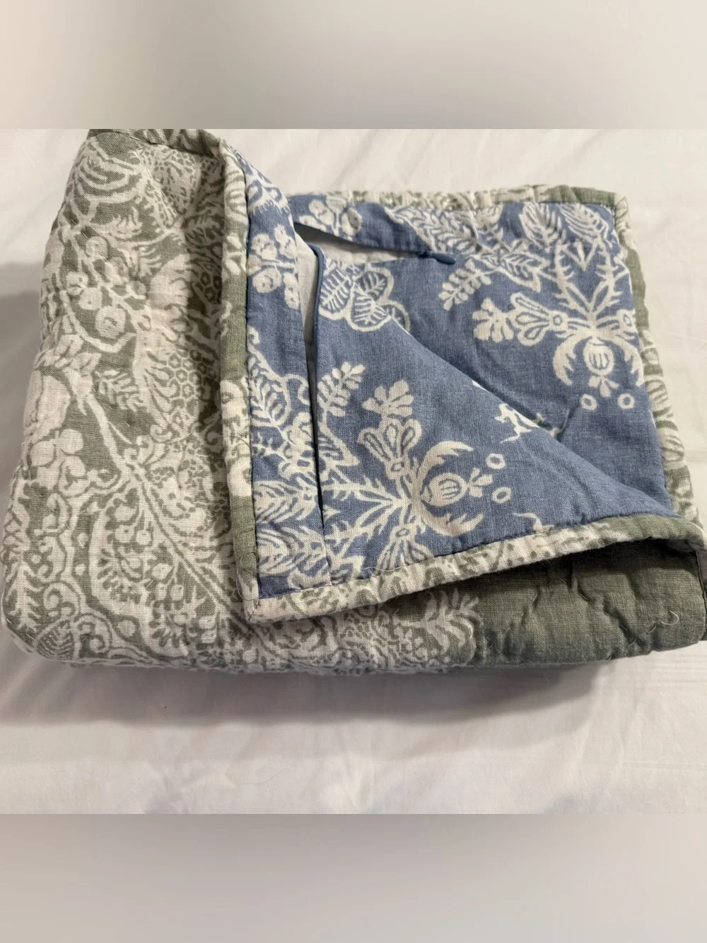 Kravet Heirloom Damask Reversible Quilted sham standard set of 2